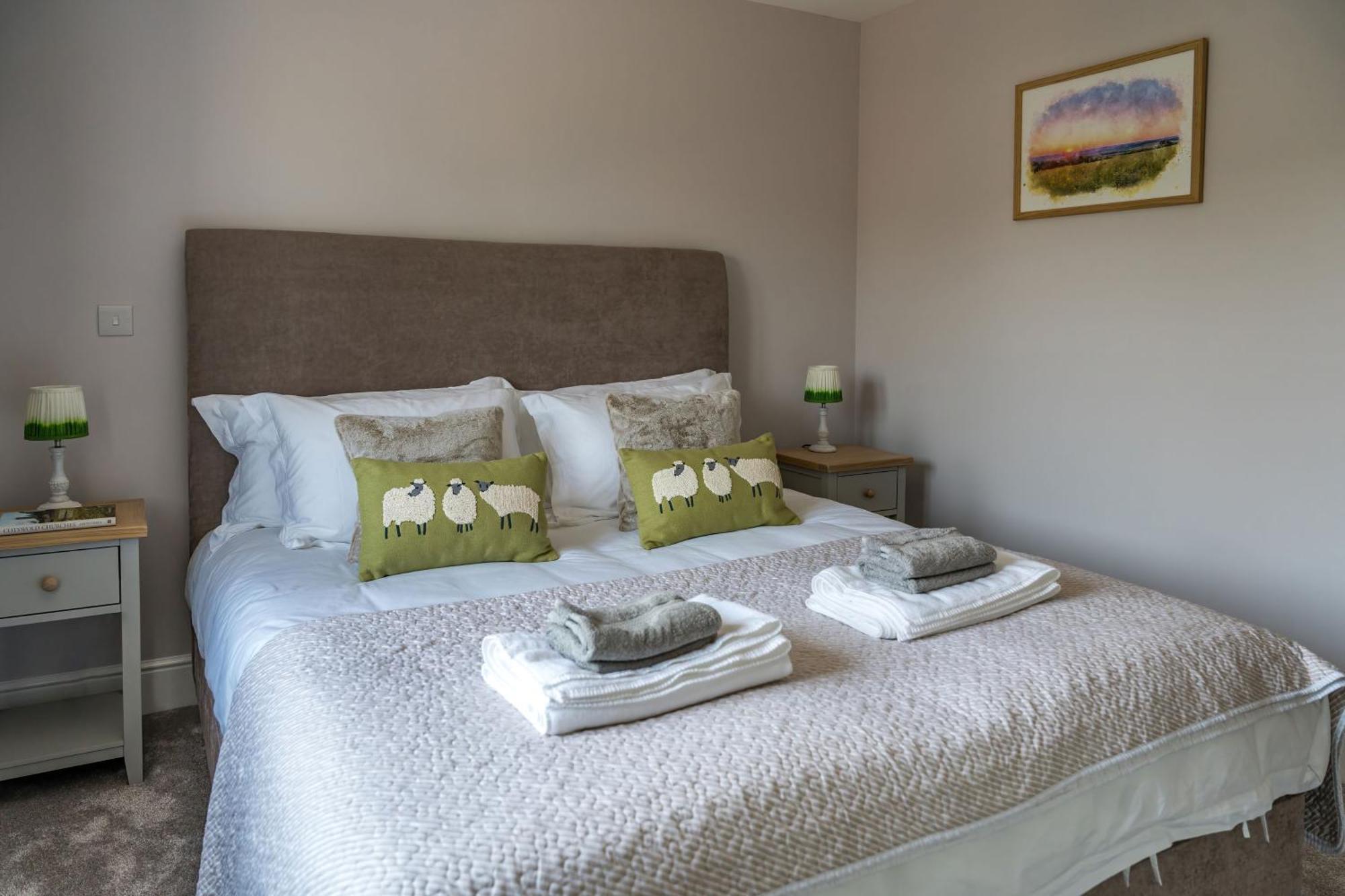 Fleming Cottage - Contemporary Cotswold Home Upper Rissington Εξωτερικό φωτογραφία