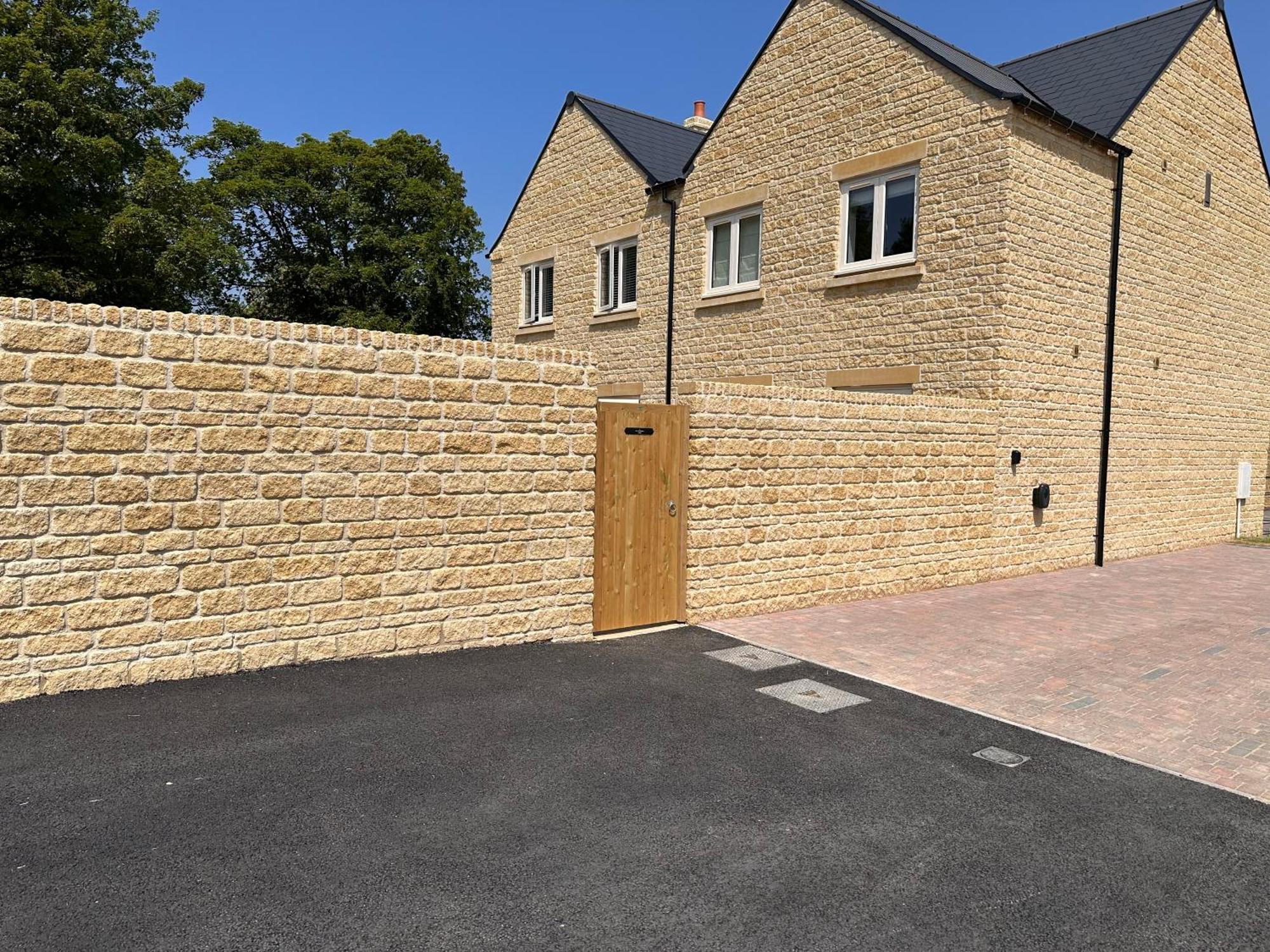 Fleming Cottage - Contemporary Cotswold Home Upper Rissington Εξωτερικό φωτογραφία